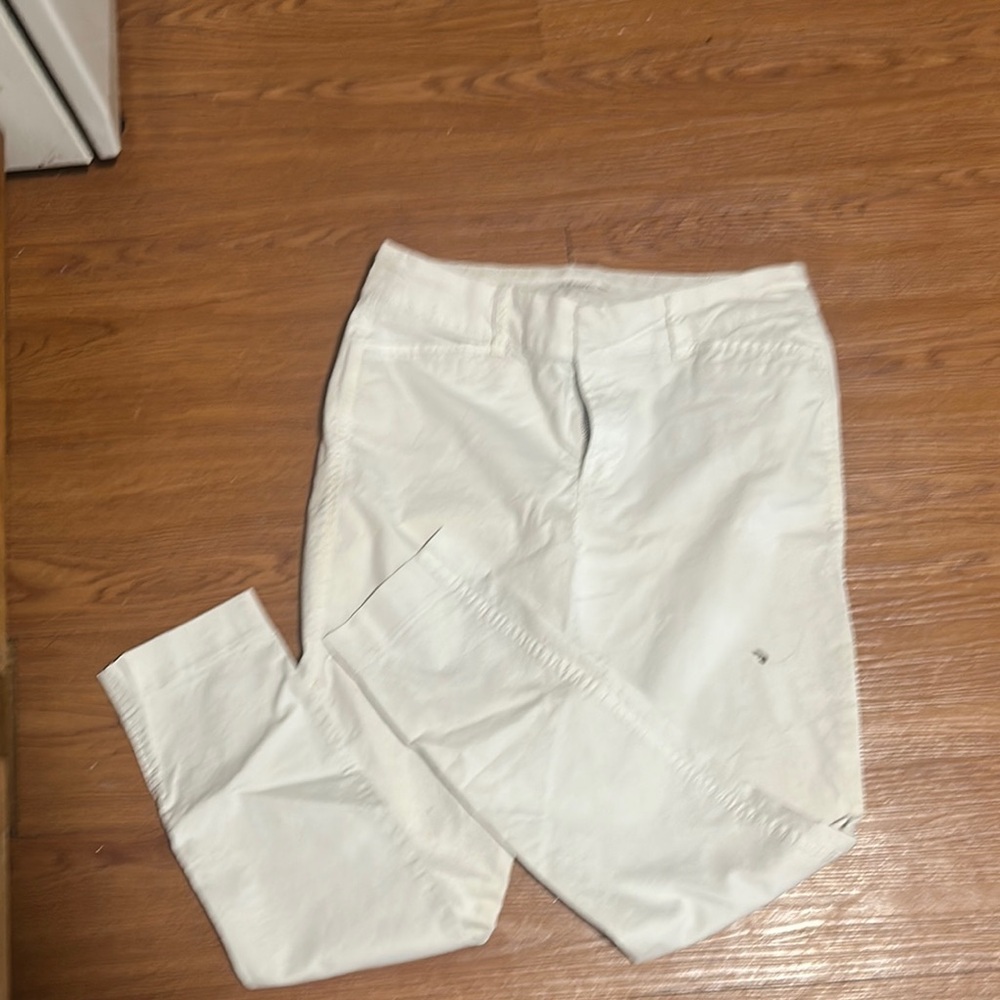 Old Navy White Pixie Pants Size 4 Straight Cropped Legs
